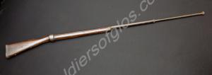 Dummy rifle with spring-loaded plug bayonet for tr
