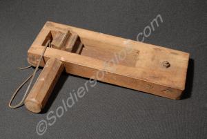 Trench rattle, used by machine gunners in the 2nd