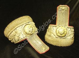 Pair of Light Company officer's wing epaulettes in