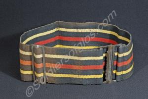 Coloured worsted regimental waist belt worn by Off