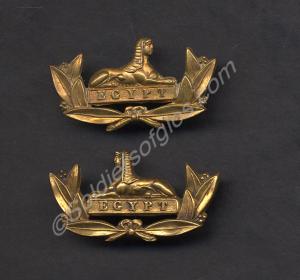 Officer's gilt collar badges. 28th (North Gloucest