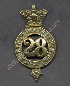 Other Ranks' Glengarry cap badge with Queen's crow