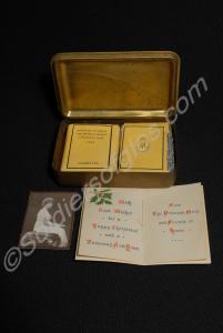 Princess Mary's gift box to the troops, December 1