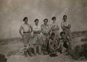 Troopers of the Royal Gloucestershire Hussars. Egy