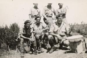 Troopers of the Royal Gloucestershire Hussars. Egy