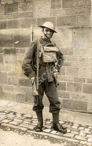 Private G. Cryer. Gloucestershire Regiment. c. 191