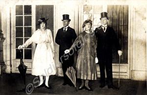 5th Division Concert party. "The Whizz-bangs". Lef