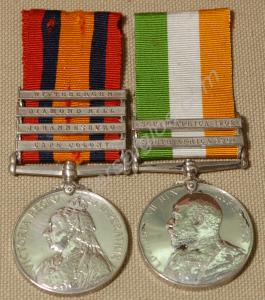 Group of two medals; Queen's South Africa Medal wi