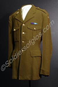 Number 2 dress jacket with only one collar dog. Gl