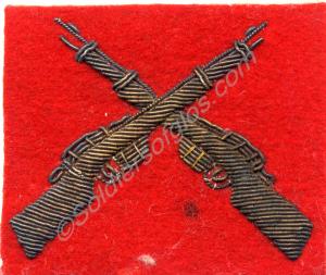 Marksman's cloth badge. 8275 Private Ernest Brewer