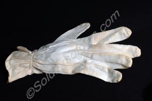 Chinese Communist Army white gloves. c.1950-1980