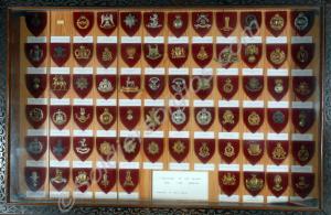 Collection of cap badges- 70 old type, all units R