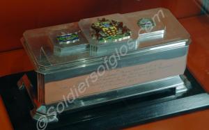 Silver casket of the freedom of Gloucester. Presen