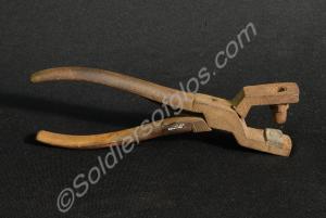 Mould for percussion cap rifle. c. 1850.