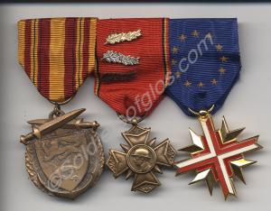 Group of three medals; Dunkerque 1940 Medal, King