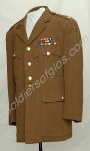 Service Dress jacket complete with set of colour d