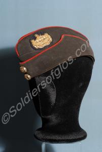 Officer's blue side cap with red piping, primrose
