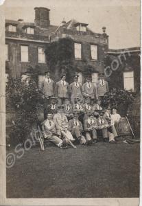 Soldiers in hospital or convalescence. c. 1915-191