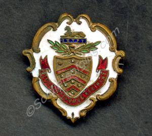 Gloucester Regiment badge brooch in gilt and ename