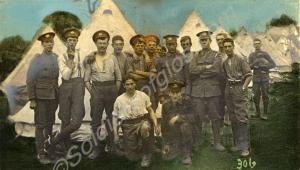 Soldiers of the Gloucestershire Regiment in camp.