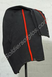 Officer's blue trousers with narrow red stripe. 3r