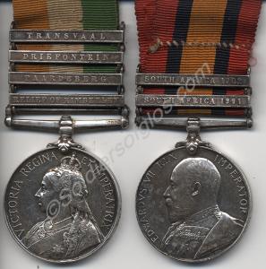 Group of two medals; Queen's South Africa Medal wi