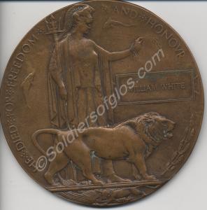 Bronze memorial plaque. Awarded to 15876 Private W