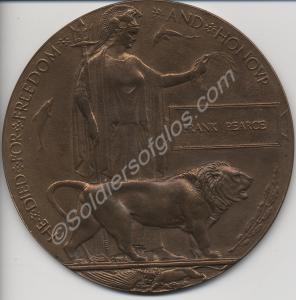 Bronze memorial plaque. Awarded to 7316 Private Fr
