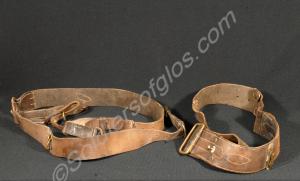 Brown leather officer's marching order equipment-