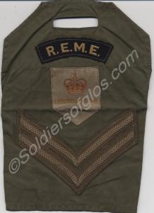 Khaki brassard, with Commonwealth shoulder flash a
