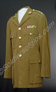 Service dress jacket with badges of rank, collar b
