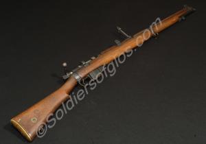 Enfield .303 rifle mk. 3, ser.no. 2462 with magazi