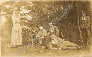 Nurse and soldiers in hospital blues, c. 1915. Glo