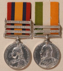 Group of two medals; Queen's South Africa Medal wi