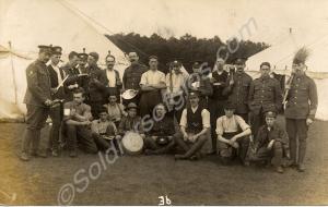 Soldiers from a Territorial Battalion of the Glouc