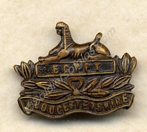Miniature bronze front badge of the Gloucestershir