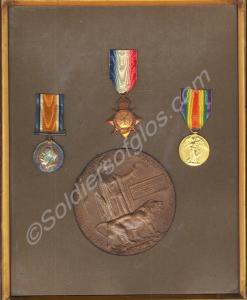 Group of three medals; 1914-1915 Star, British War