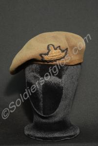 Office's khaki beret, with embroidered front and b