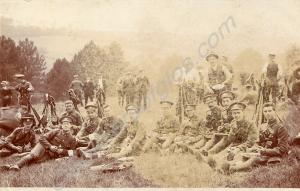 Gloucestershire Regiment Territorial soldiers on l