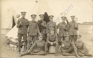 Territorial sodiers of the Gloucestershire Regimen