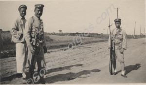 Three Chinese soldiers. Reverse 'A Cantonese Sorty