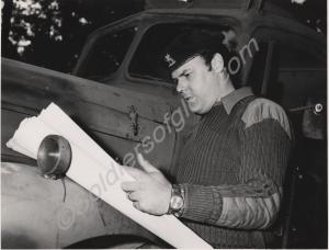 Map reading. 1st Battalion, The Gloucestershire Re