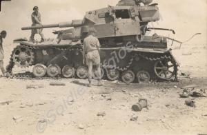 Wrecked German tank - Pzkpfw IV Ausf F2. (Mark IV