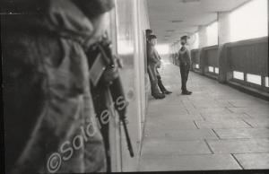 The Glosters in Belfast, Northern Ireland 1972. (L
