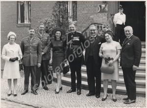 Brigadier Heidenstam in centre, Lieutenant-Colonel