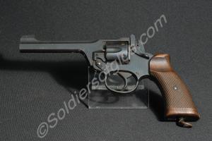 .38 Enfield No. 2 Mk. I revolver. Serial number G5
