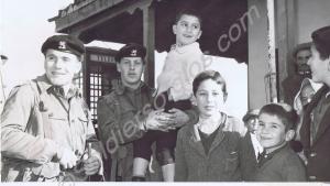 Private Frank Barnes and Private Clifford Edwards
