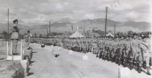 Lieutenant-Colonel P.C.S. Heidenstam taking the sa