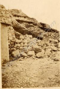 "Bulgar lines at Grande Couronne". Ruins of a hous