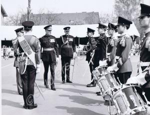 Band Inspection. Back Badge/Imjin Day Parade. Lieu